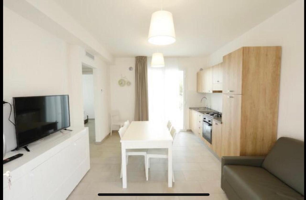 Residence Valentina Int 5 Санта Мария ал Баньо Екстериор снимка